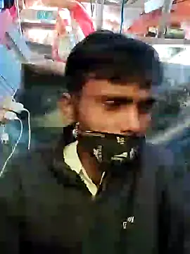 Snapshot of Gyan88 chatting on 12-23-24, 10:21 Gyan88 online show from 12-23-24, 10:21