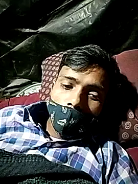 Snapshot of Gyan88 chatting on 03-18-25, 04:15 Gyan88 online show from 03-18-25, 04:15