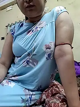 Royalgirl667 online show from 12-11-24, 04:53