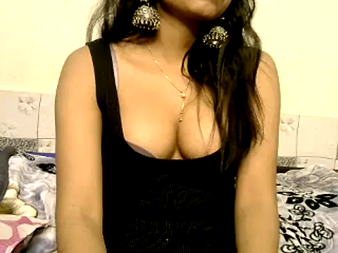 Snapshot of Sanjana_Gupta chatting on 02-09-25, 03:01 Sanjana Gupta online show from 02-09-25, 03:01
