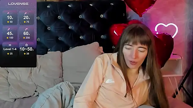 MillicentFarrell online show from 02-02-25, 02:48