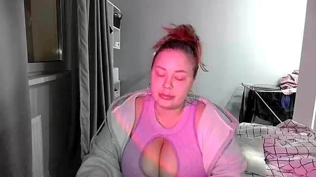 96CHloe96 online show from 02-23-25, 04:02