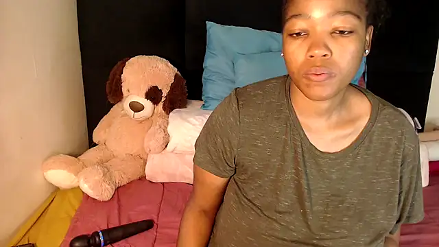 Busty-Londie online show from 02-26-26, 04:39