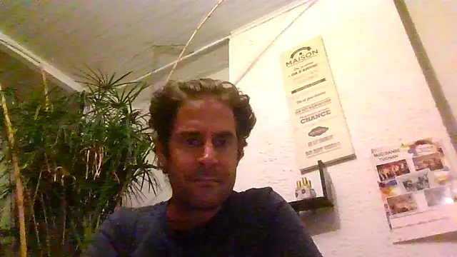 Vespa Crabo online show from 09-09-25, 09:03