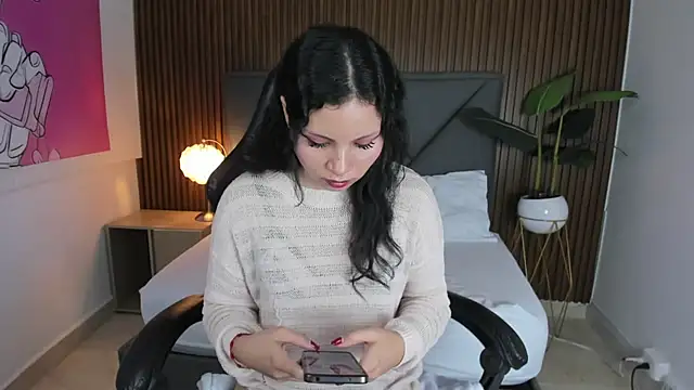 Snapshot of dulce_natyy chatting on 02-05-25, 02:19 dulce natyy online show from 02-05-25, 02:19