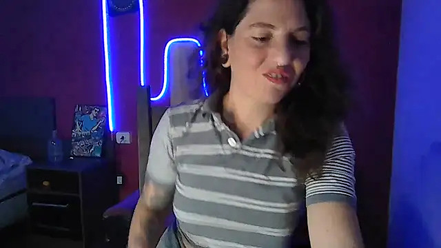 Snapshot of sweetbabyass chatting on 02-14-26, 12:18 sweetbabyass online show from 02-14-26, 12:18