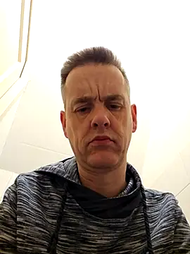 Hectorthyssen1 online show from 03-17-25, 06:11