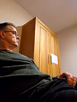 Hectorthyssen1 online show from 10-18-25, 10:32