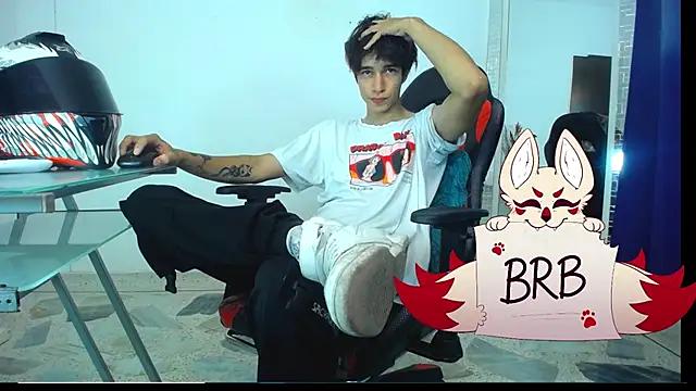 Snapshot of Zacktk7 chatting on 01-24-25, 12:09 Zacktk7 online show from 01-24-25, 12:09