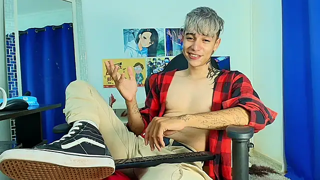 Snapshot of Zacktk7 chatting on 03-12-25, 10:50 Zacktk7 online show from 03-12-25, 10:50