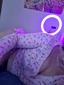 IzanamiNova online show from 02-01-25, 07:55