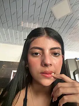 Baby Niels online show from 09-20-25, 04:41