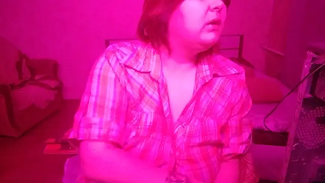 Snapshot of MalloryBartlett chatting on 01-16-25, 10:10 MalloryBartlett online show from 01-16-25, 10:10