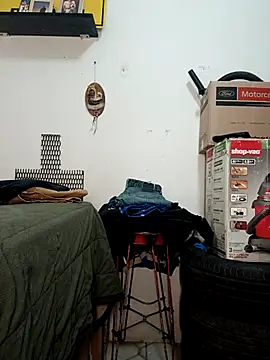 jhonyhot9292 online show from 03-08-26, 08:45