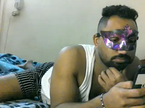 medo232586 online show from 12-07-24, 06:10
