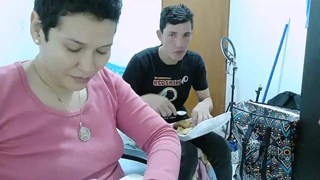 luxandracon23 online show from 01-31-26, 07:11