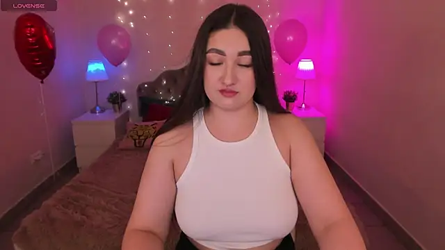 Snapshot of Aria_Blisss chatting on 02-21-25, 05:02 Aria Blisss online show from 02-21-25, 05:02