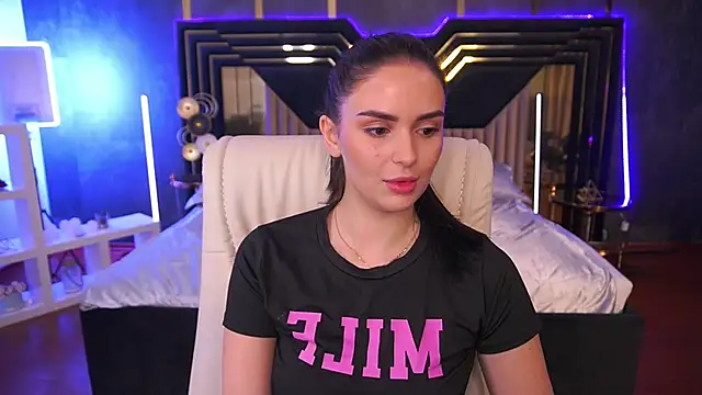 MilashaLovely online show from 10-17-25, 06:05