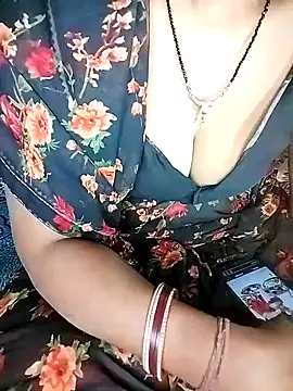 Snapshot of kumarigirl chatting on 10-27-25, 01:53 kumarigirl online show from 10-27-25, 01:53