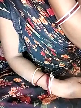 Snapshot of kumarigirl chatting on 10-28-25, 08:51 kumarigirl online show from 10-28-25, 08:51