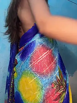 Lunaxx001 online show from 04-12-26, 05:56