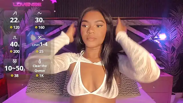 SophiaSmiiths  online show from 03-02-25, 08:18