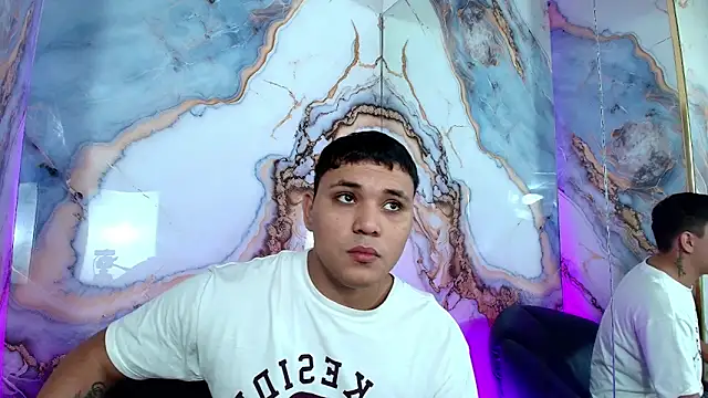 couple lovelyds online show from 02-05-26, 08:46