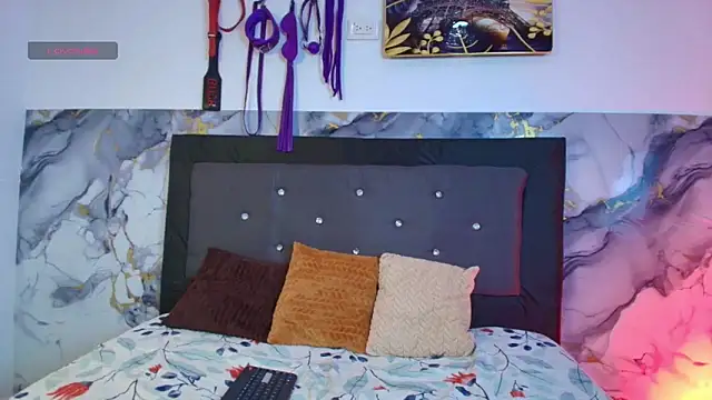 couple lovelyds online show from 04-10-26, 09:08