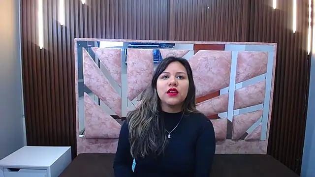 stephanieross202cl online show from 12-01-25, 05:01