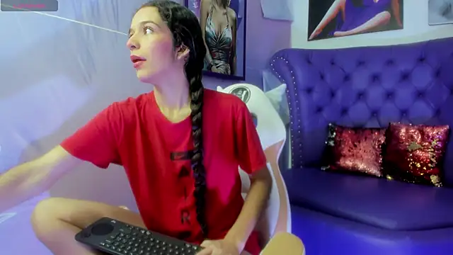 Snapshot of ariana__sweet_ chatting on 11-29-25, 11:35 ariana sweet online show from 11-29-25, 11:35