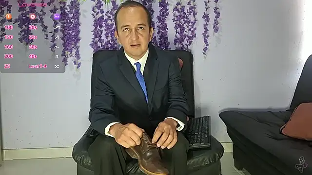 yazforeSolo online show from 02-10-26, 02:21