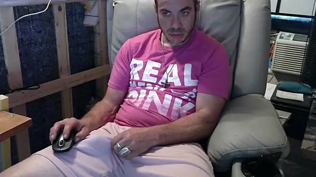 ScubaStevex online show from 10-09-25, 12:36