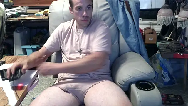 ScubaStevex online show from 10-15-25, 03:39