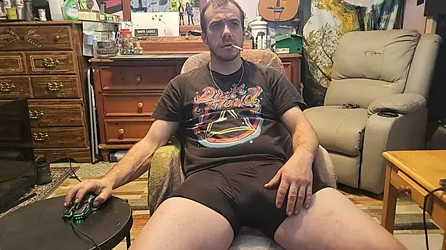 ScubaStevex online show from 01-11-26, 03:39