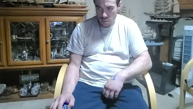 ScubaStevex online show from 04-05-26, 09:06