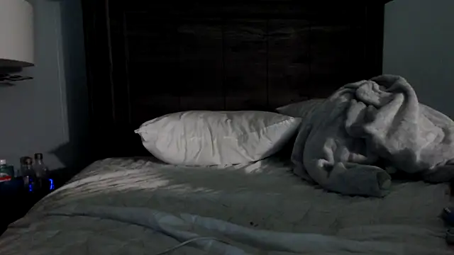 chased21 online show from 12-02-25, 06:41