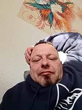 Snapshot of ich411983 chatting on 02-26-26, 07:18 ich411983 online show from 02-26-26, 07:18