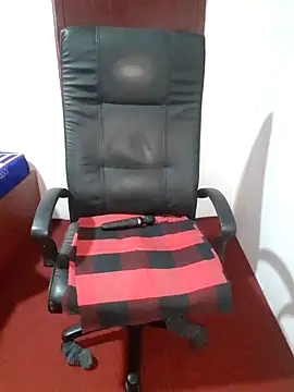 Snapshot of Ashavindi_hot chatting on 09-17-25, 04:19 Ashavindi hot online show from 09-17-25, 04:19