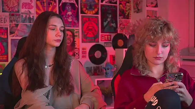 LuxRayi online show from 01-02-25, 03:08