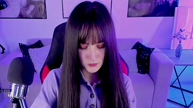 LuxRayi online show from 02-11-25, 09:46