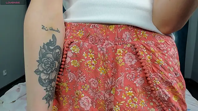 MayBennett online show from 12-30-24, 09:19