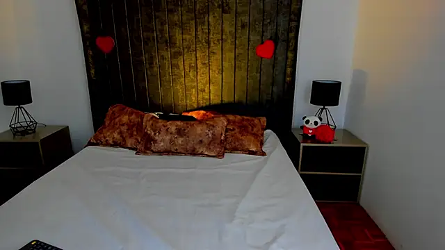 Snapshot of NataGarcia chatting on 02-11-25, 09:46 NataGarcia online show from 02-11-25, 09:46