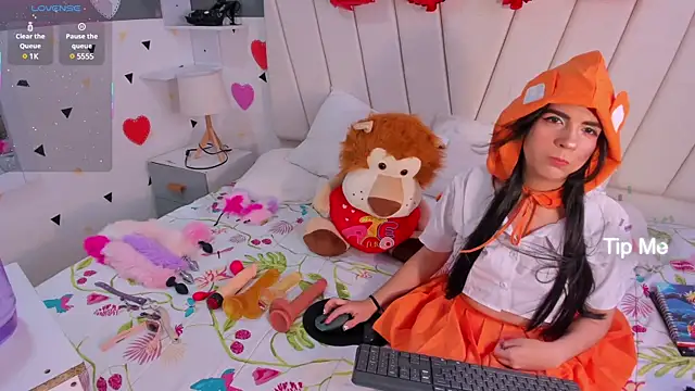 MorganitaX online show from 02-23-25, 01:10