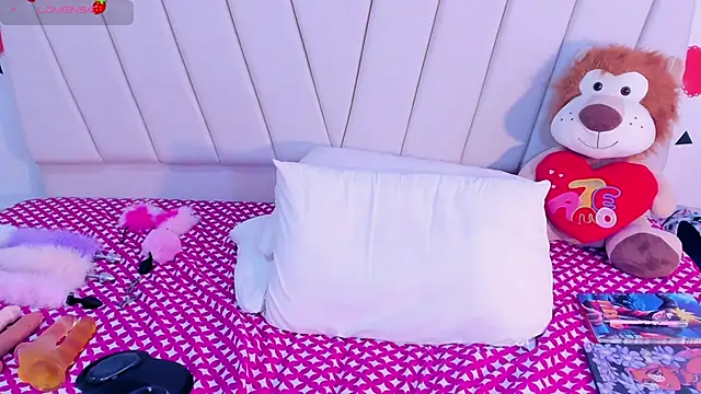 MorganitaX online show from 03-12-25, 03:40