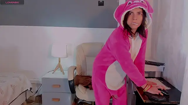 MorganitaX online show from 10-20-25, 12:05