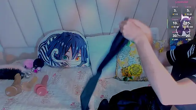 MorganitaX online show from 10-24-25, 07:43