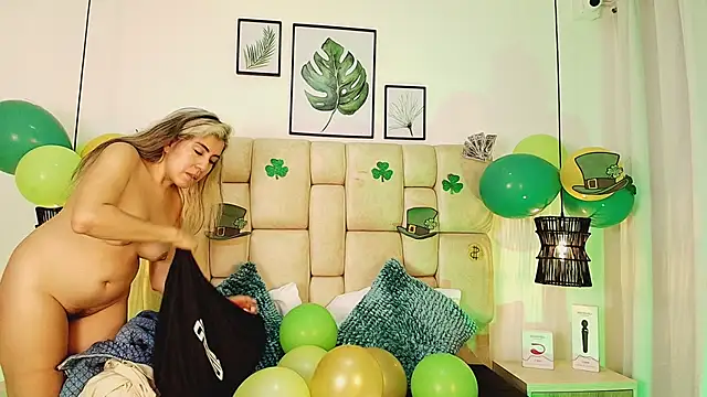 AdharaSmithh online show from 03-17-25, 03:14