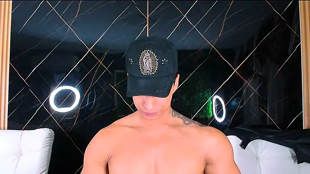 Owen Muzcle online show from 01-09-26, 07:15