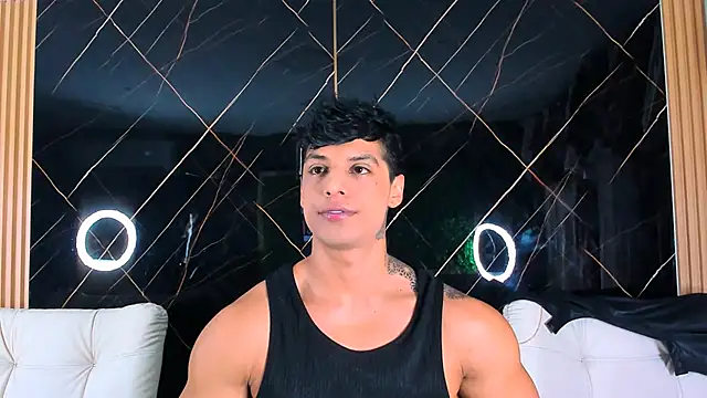 Owen Muzcle online show from 01-14-26, 02:06