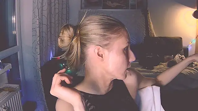 KatiKate online show from 12-13-24, 12:42